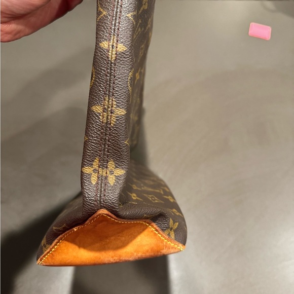 Authentic Louis vuitton cabas piano handbag. - Picture 5 of 13